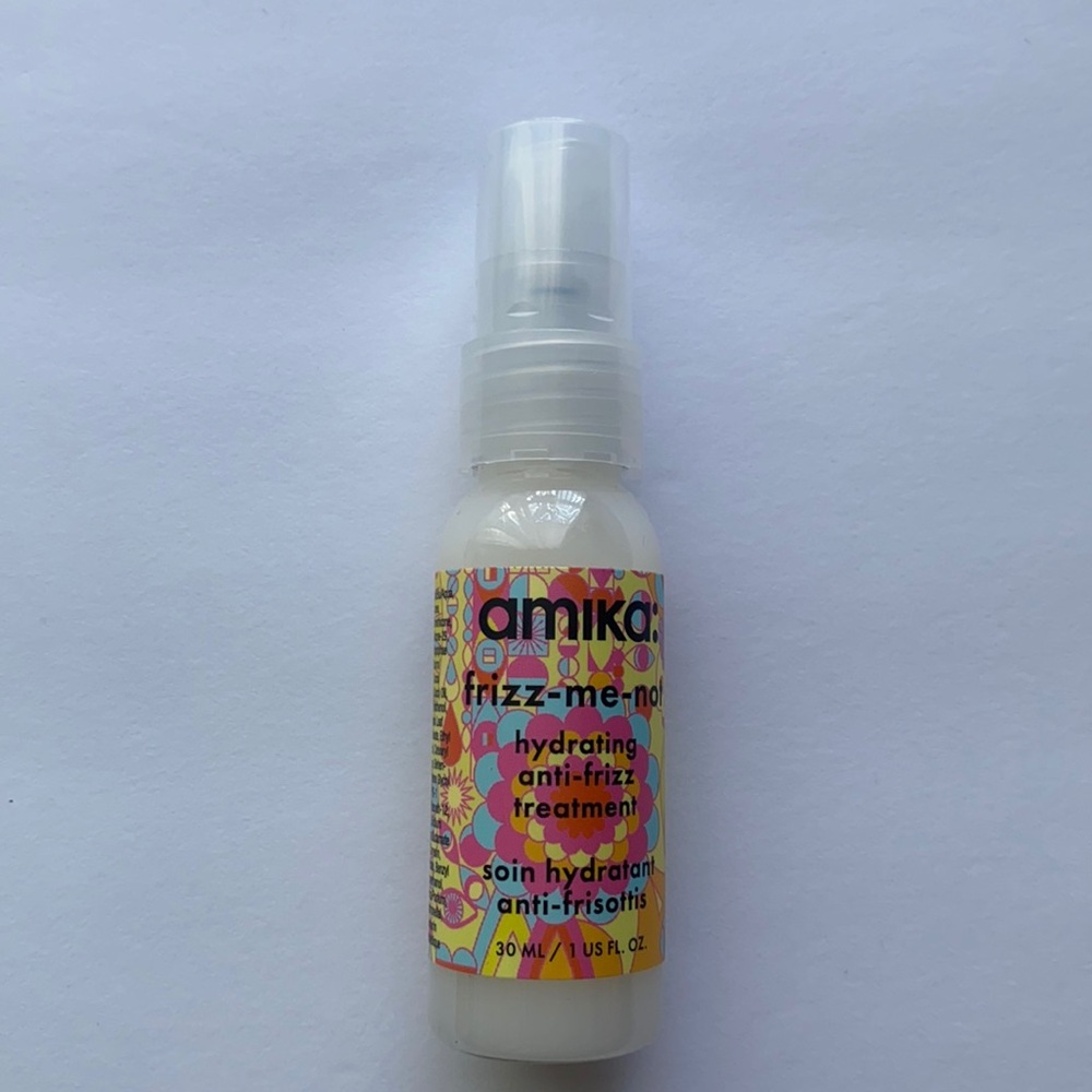 Amika frizz me not hydrating anti frizz treatment SAMPLE